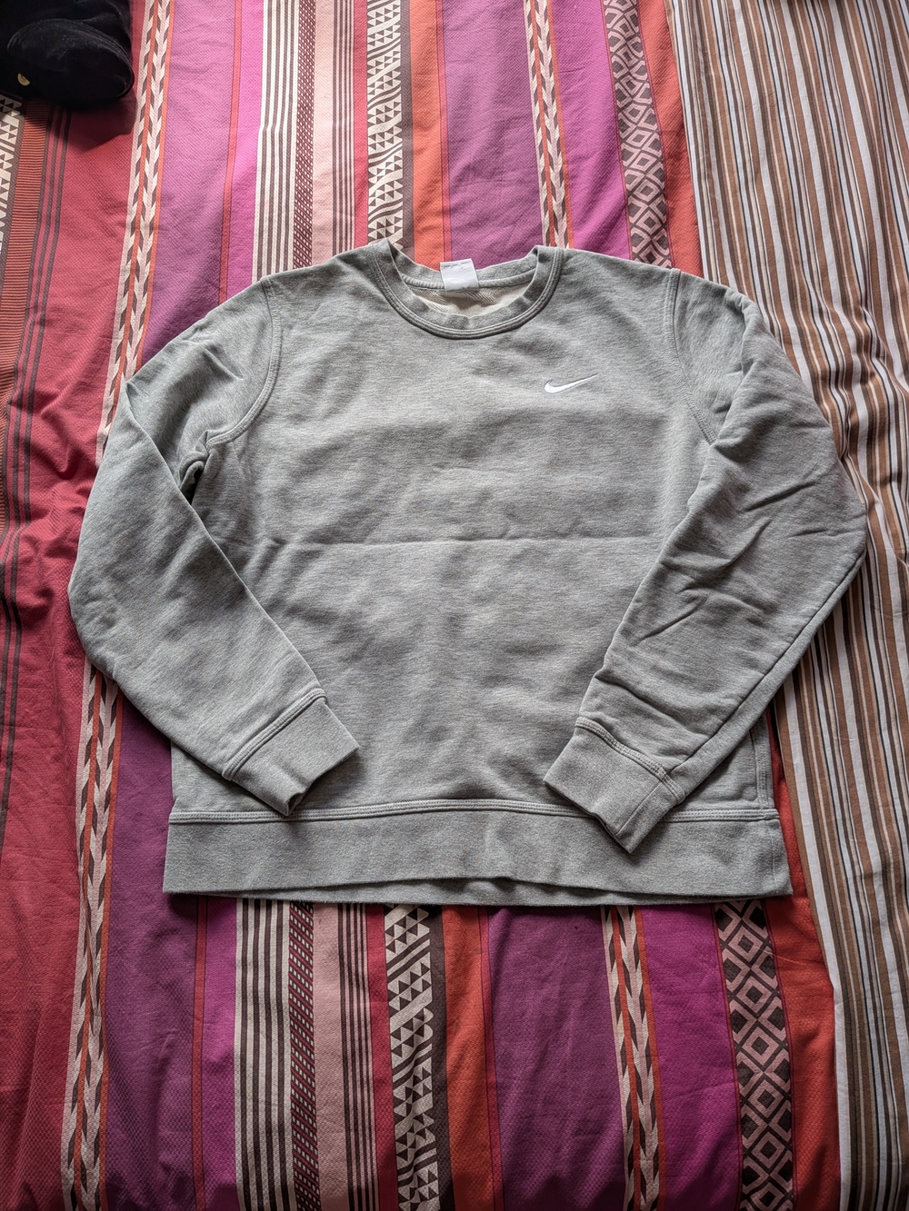 Nike Light Gray Crewneck Sweatshirt